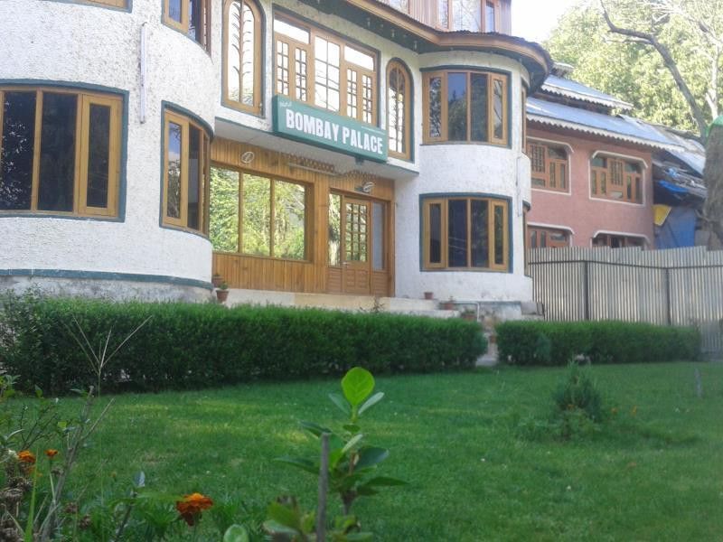 Oyo 5472 Bombay Palace Pahalgām Екстериор снимка