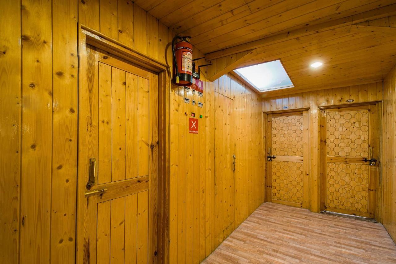 Oyo 5472 Bombay Palace Pahalgām Екстериор снимка
